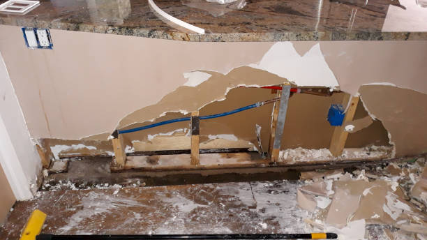 Best Flood damage cleanup  in Narragansett Pier, RI